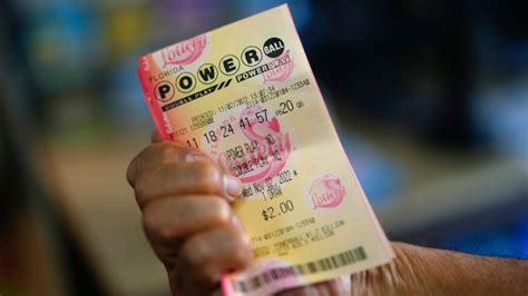 California woman misses $2.04B Powerball jackpot by one number, still lands $1.15M prize